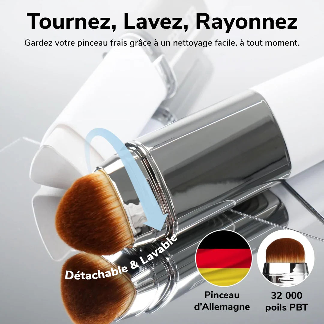 Fond de teint SoilBoost™ 2 en 1 avec pinceau intégré